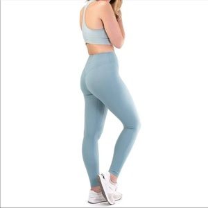 balance athletica og legging lagoon large NWT
